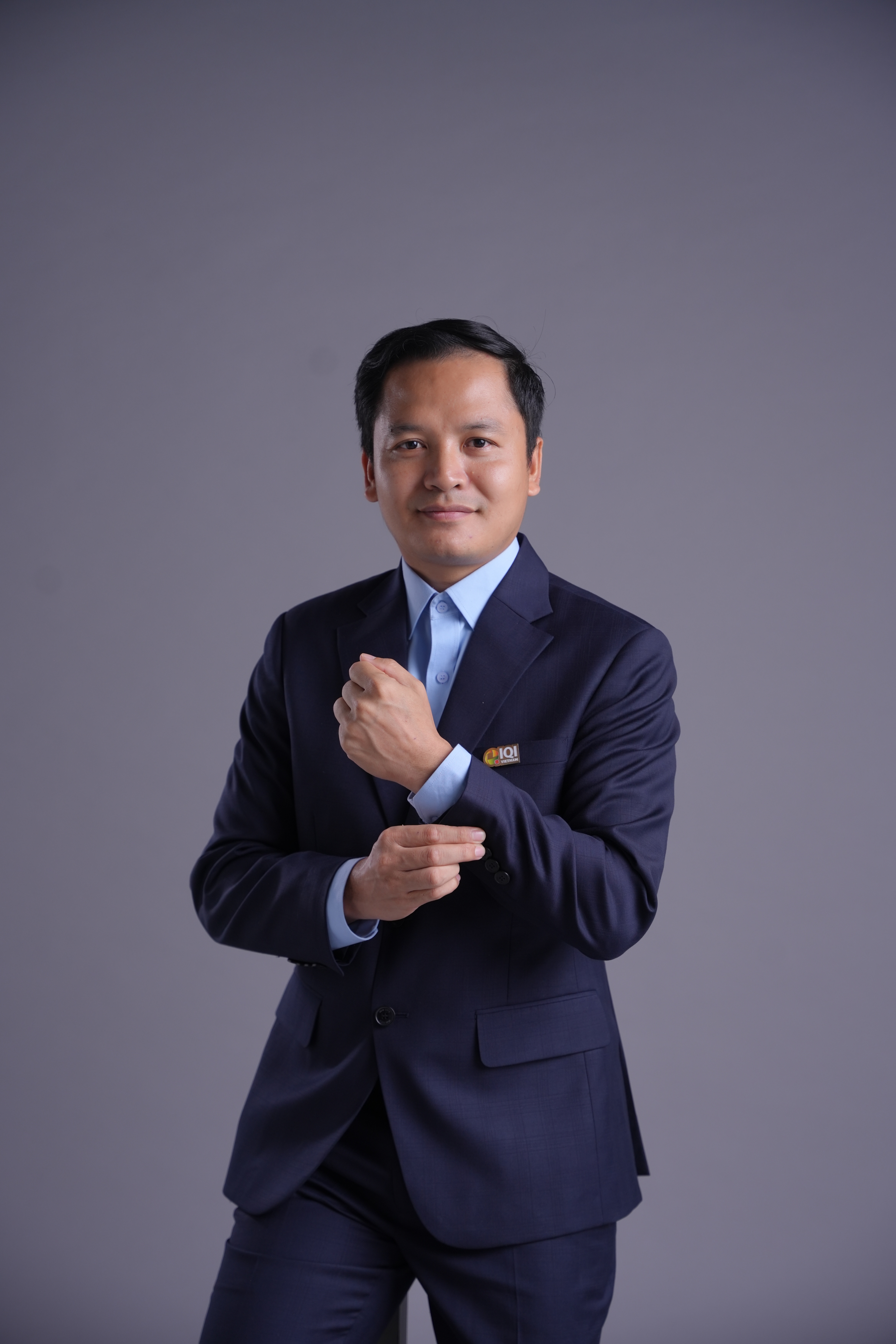 Chân dung Nguyễn Văn Đình